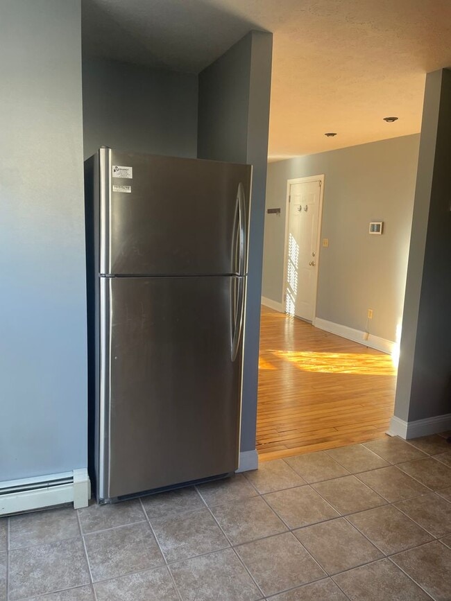 Photo - Beautiful 2BR/1BA Condo Available January 16th!!!  Great Portland Location!!!