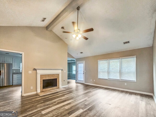 768 Wilkes Dr