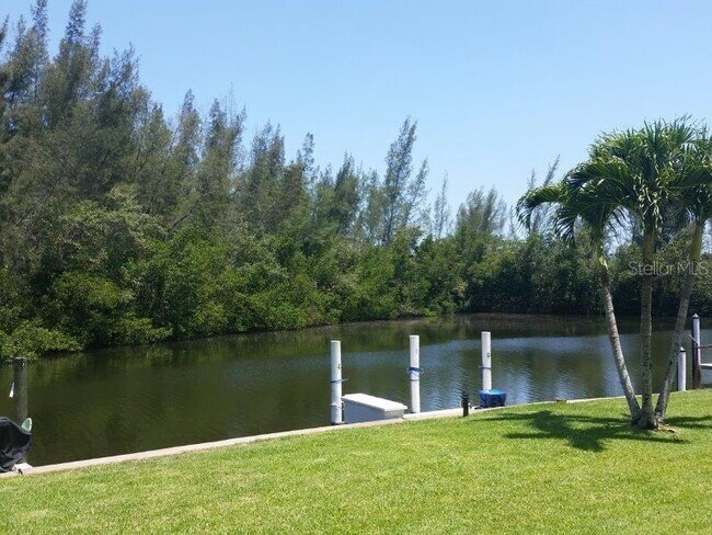 1354 Rock Dove Ct Unit A203