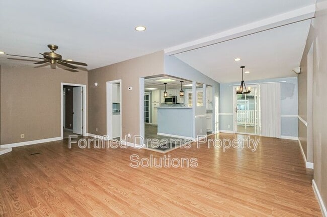 Photo - 9451 Green Loop Rd NE