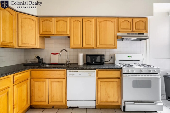 Photo - 10 Strathmore Rd Unidad 2