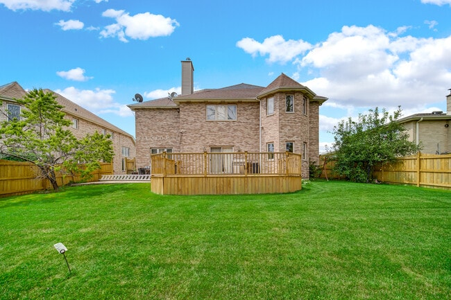 Photo - 9131 Delphia St