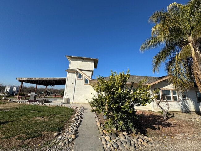 Photo - Country-style home with 3 bedrooms, Upstairs Den/Office, 2 baths offering a charming and peaceful...