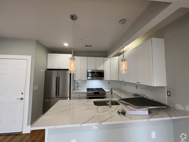 Building Photo - 77 Pearl St Unit 71-2 Rental