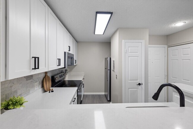 Photo - Hamilton Ridge