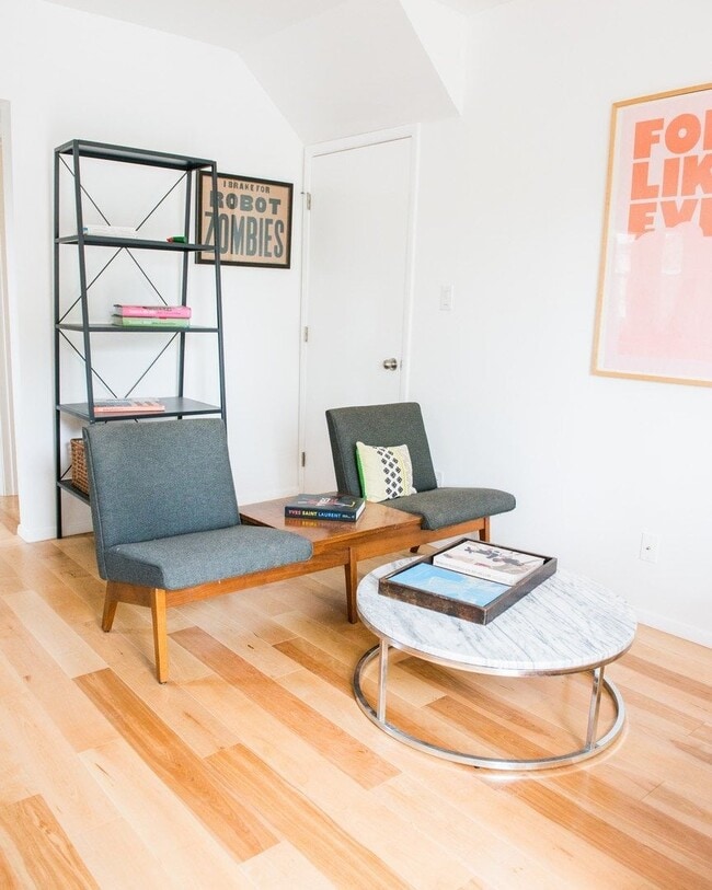 Photo - Willow Brook Apartments