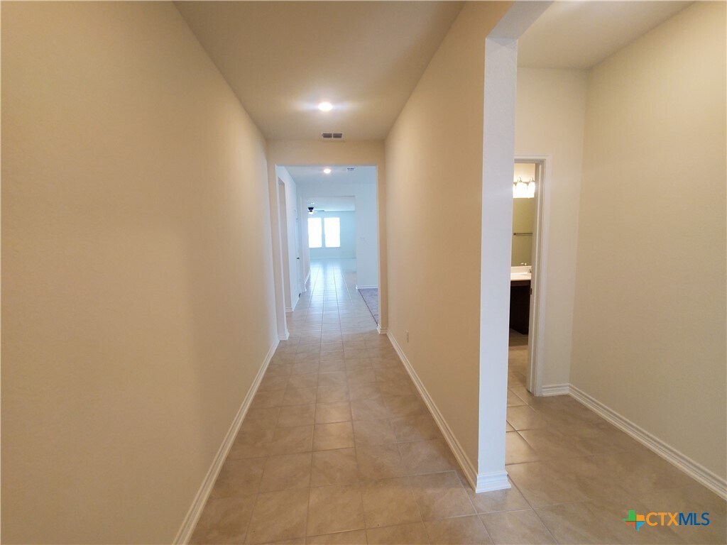 Photo - 518 Deer Crest Dr