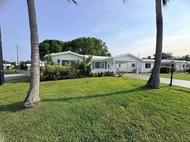 Photo - 310 Leisure Blvd