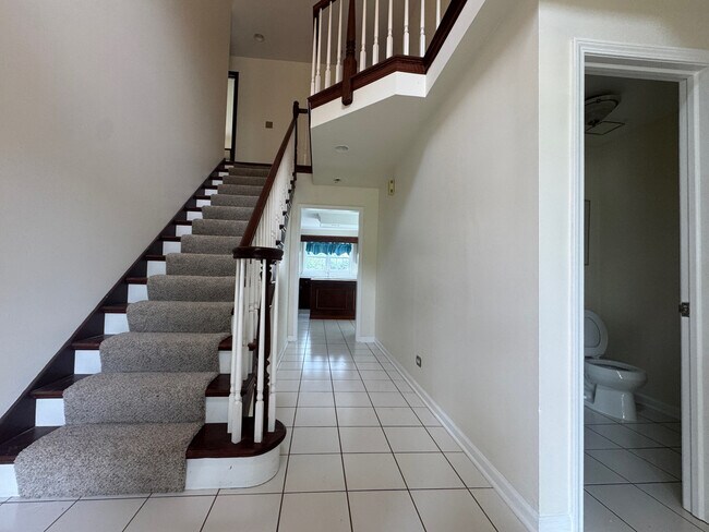 Photo - 1108 Hollingswood Ave