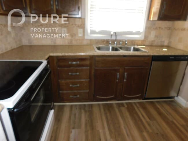 Photo - 755 Cahaba Manor Trail