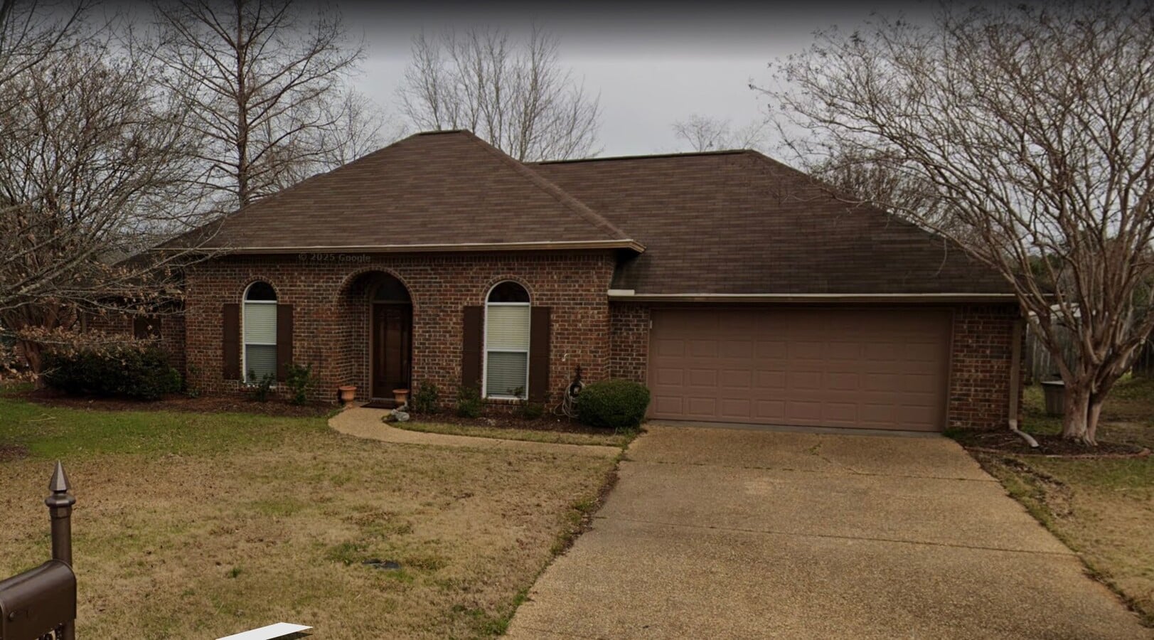 Photo - 248 Camelot Way House