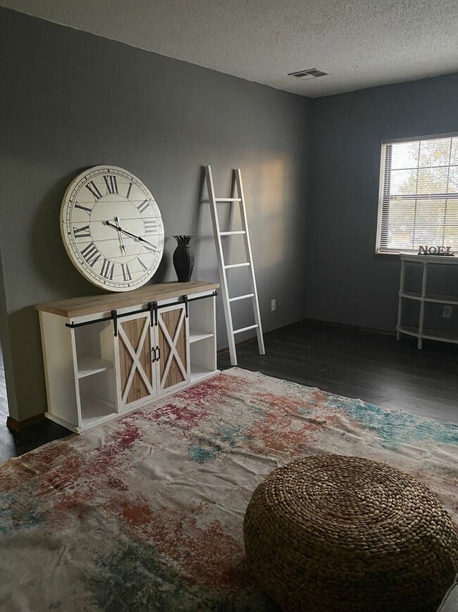 Photo - Hidden Gem Unit OK 1101-12