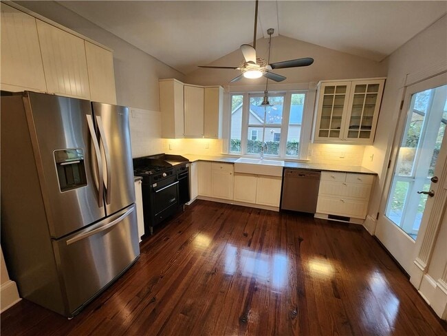 Building Photo - 1055 Longley Ave NW
