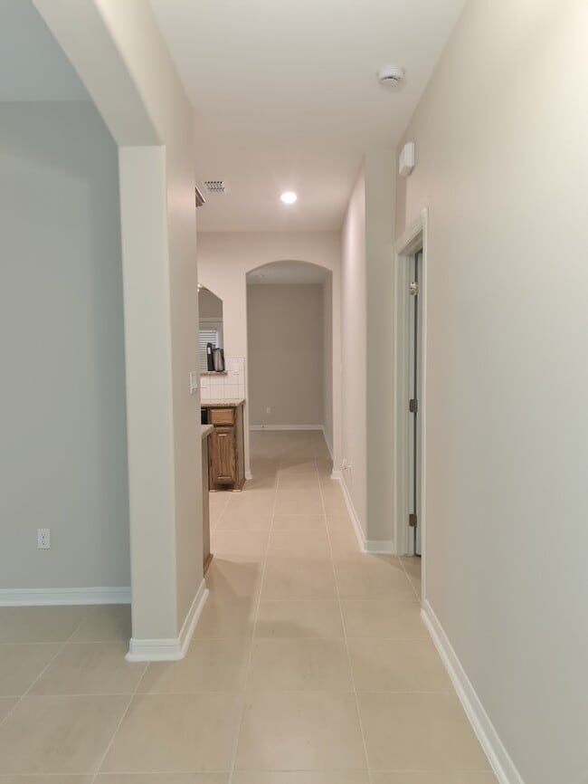 Photo - 2547 Cove Real Dr