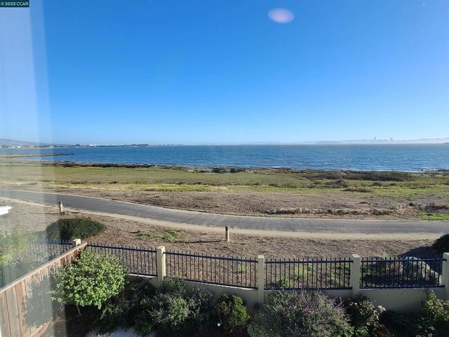 Photo - 34 Shorewood Ct