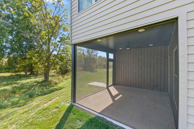 Photo - 81 E Autumn Leaf Dr