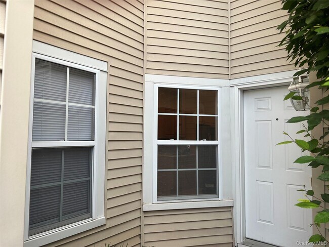 Photo - 85 Windwatch Dr