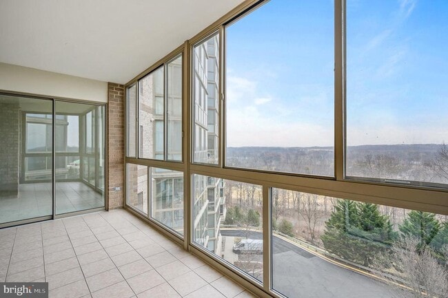 Photo - 19355 Cypress Ridge Terrace Unit 515