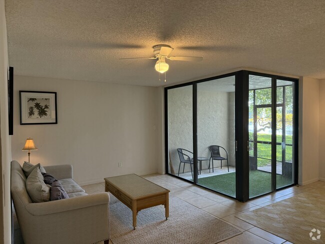 Building Photo - 950 Lavers Cir Unit F109 Rental