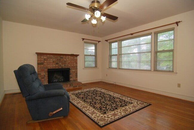 Photo - 2029 Gibraltar Rd