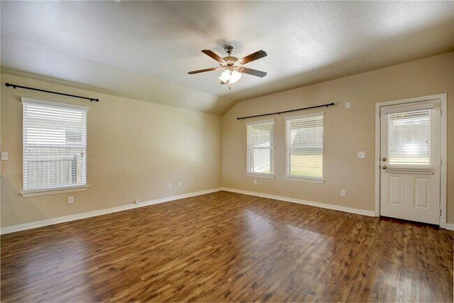 Photo - 3621 Rams Horn Way