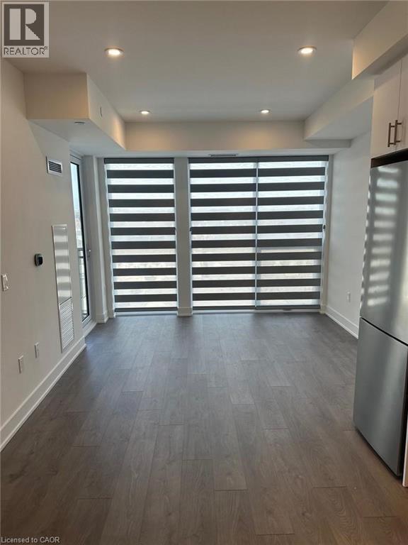 Photo - 2343 Khalsa Gate Unité 727