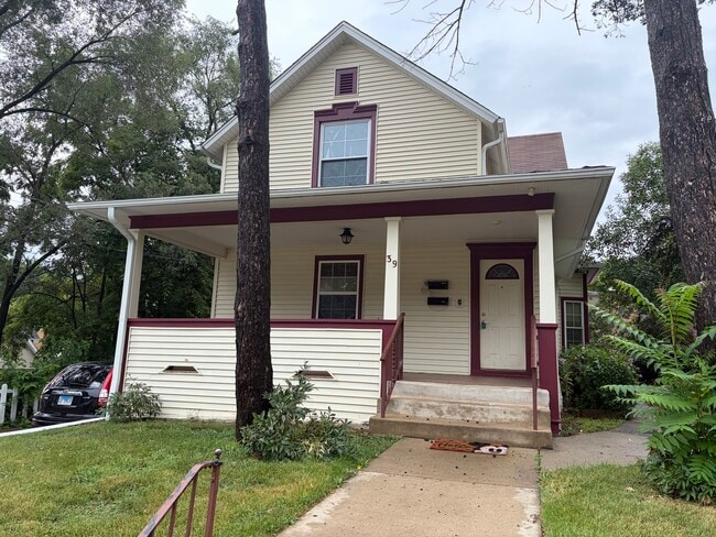 Photo - 39 Leonard St