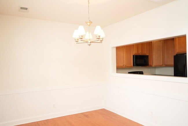 Photo - 306 Marquette Ct