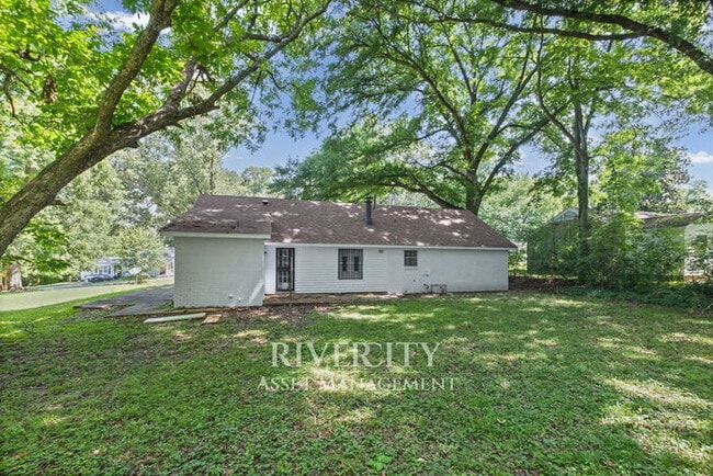 A Must See!!!! Located in a Premium Part of Town & Section 8 Welcomed!!