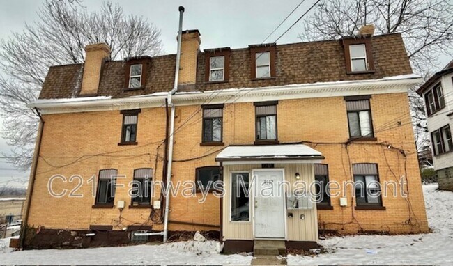 Photo - 1907 Delaware Ave