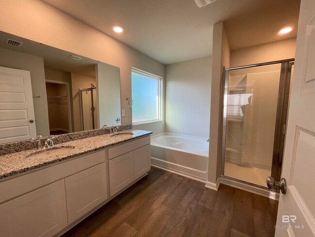 Photo - 20615 Mercury Dr