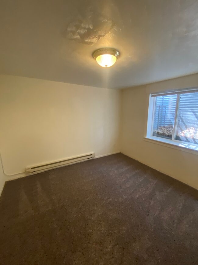 Photo - 608 Cowan St Townhome