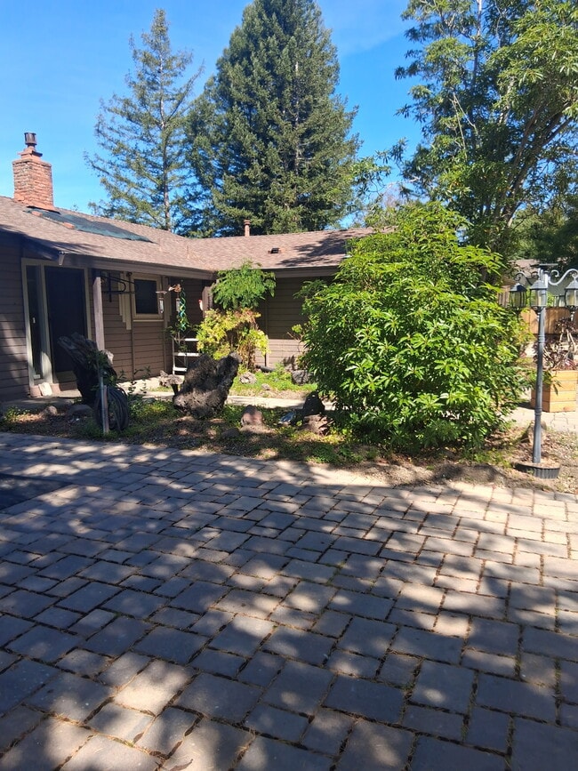 Photo - 132 Ardith Dr