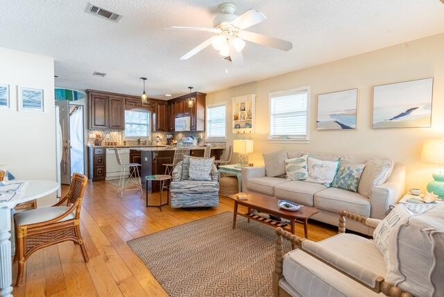 Photo - 257 N Orange St