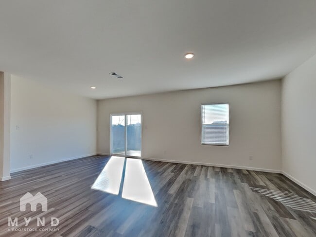 Photo - 5549 Ladytown Ln