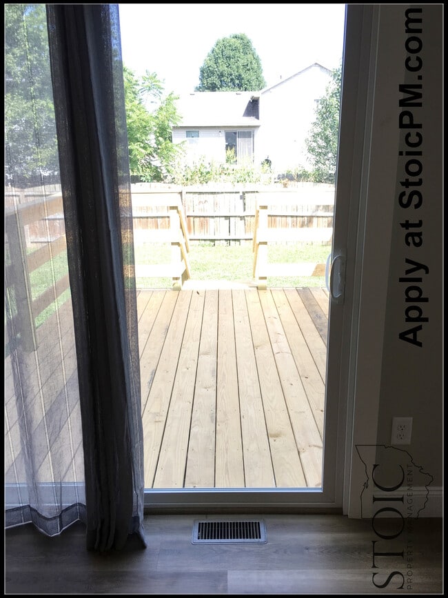 Photo - 2810 Raphael Dr