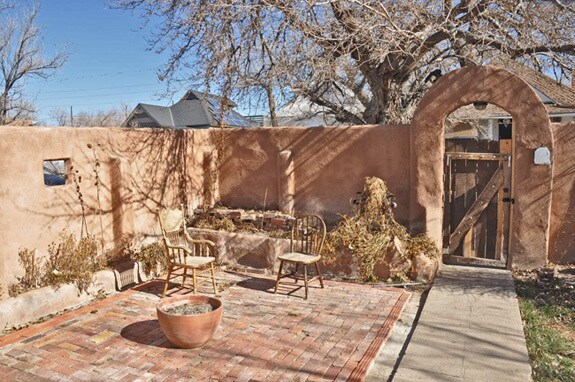 Photo - 711 Arno St SE Unidad House