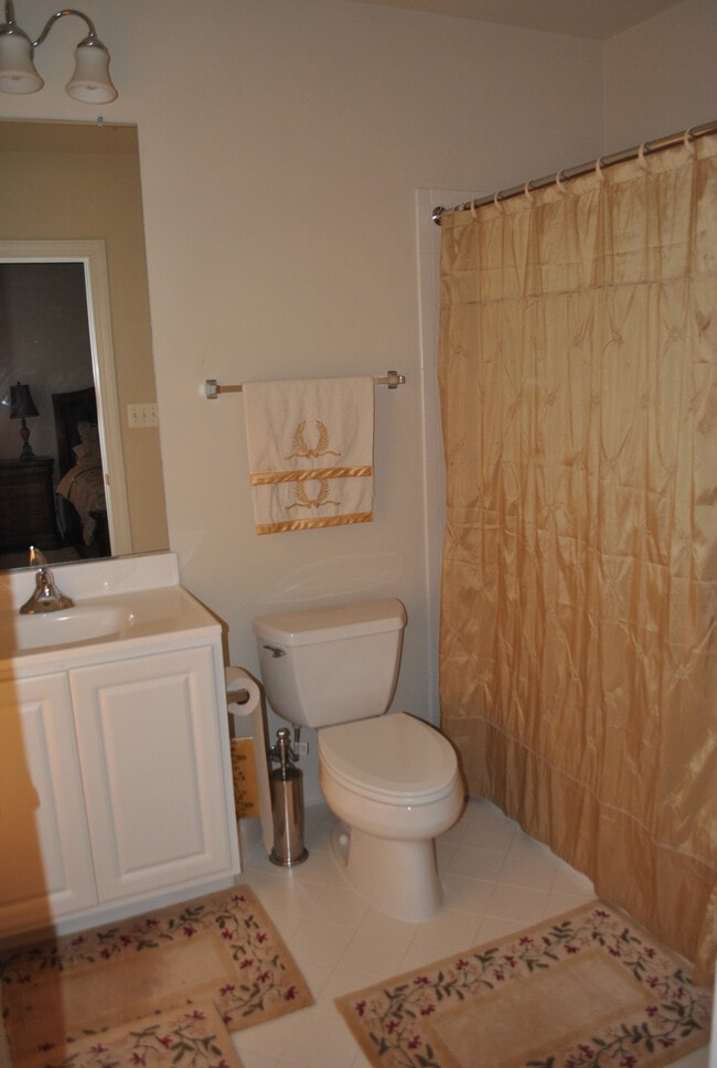 bathroom - 3624 Stonewall Manor Dr Unit one bedroom with full bat