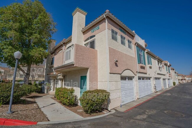 Photo - 18112 Flynn Dr Unidad #4109 Rental