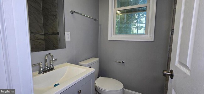 Photo - 405 34th St SE Unidad 1