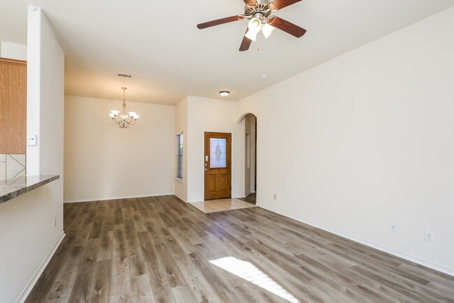 Photo - 4913 Caraway Dr