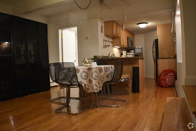 Building Photo - 476 Columbus Ave Unit 10 Rental