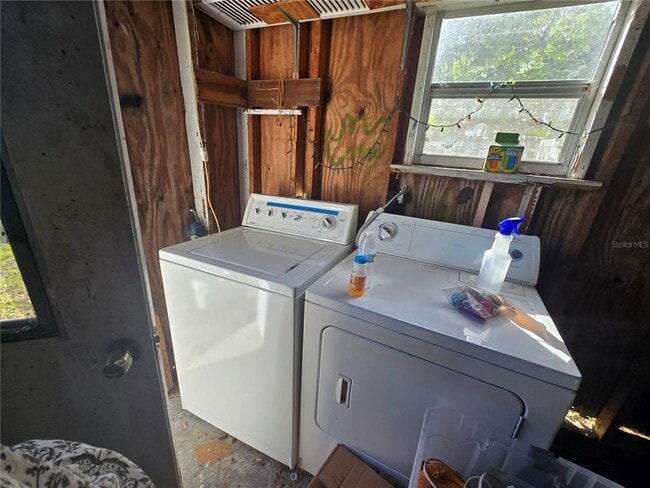 Photo - 3422 W Abdella St