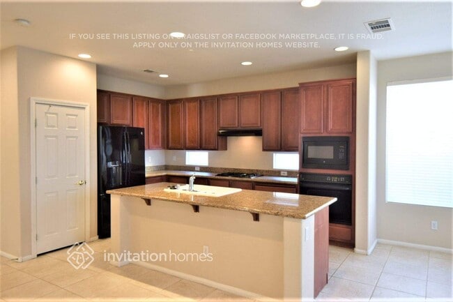 3452 Yellow Cove Ln
