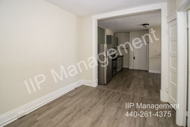 Photo - 1609 Lakewood Ave Unit 8