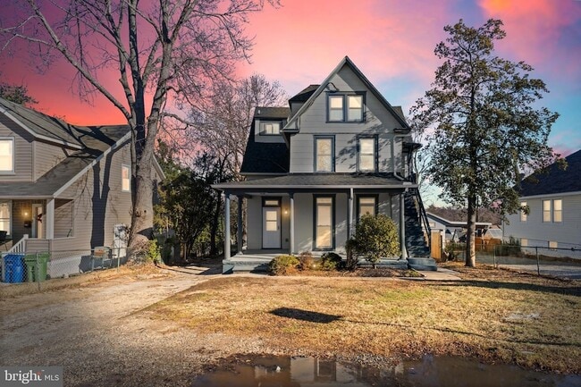 Building Photo - 3014 Royston Ave