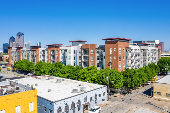Building Photo - Ambrose Rental