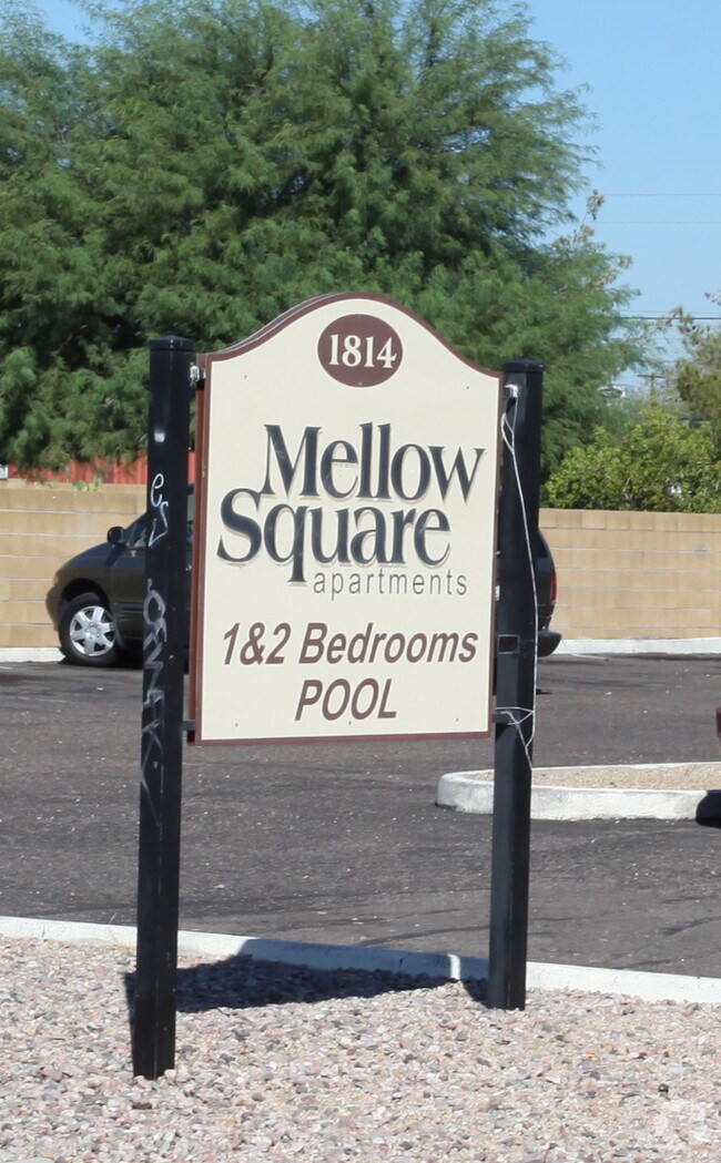 Mellow Square Apartments
