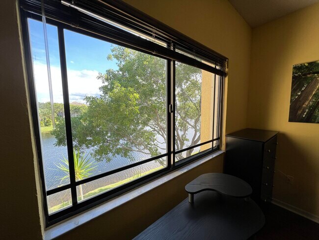 Photo - 2814 Grande Pkwy Unit 304
