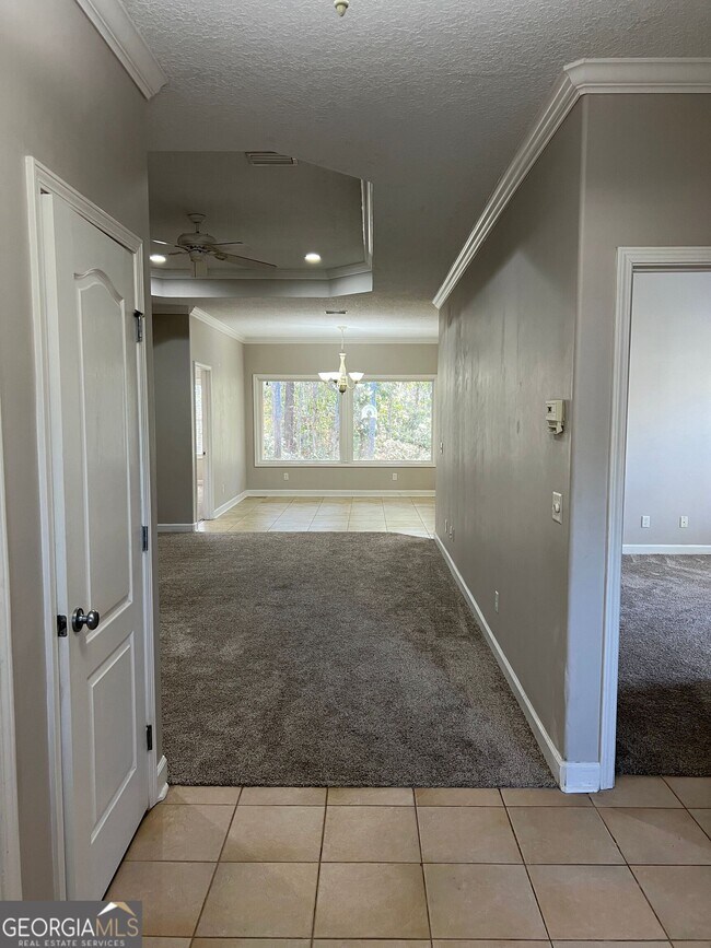 Photo - 120 Renee Dr